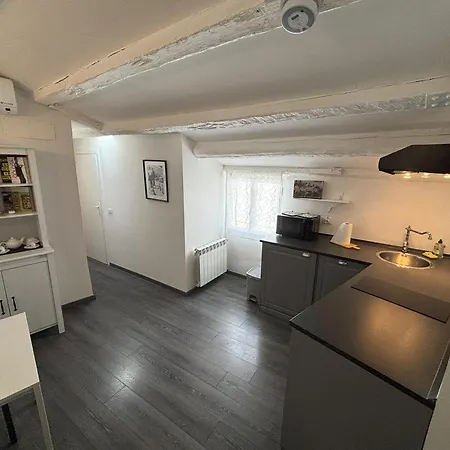 Interno 24 Апартаменты *