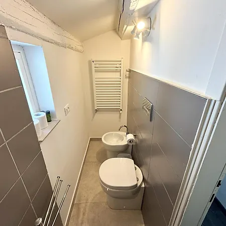Interno 24 Apartamento *